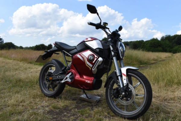 Motocicleta Eléctrica Super Soco TSX